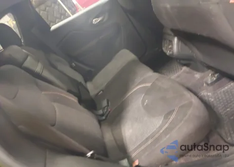 2016 Jeep Cherokee 75Th Anniversary from USA, damaged, VIN 1C4PJMCS9GW310140